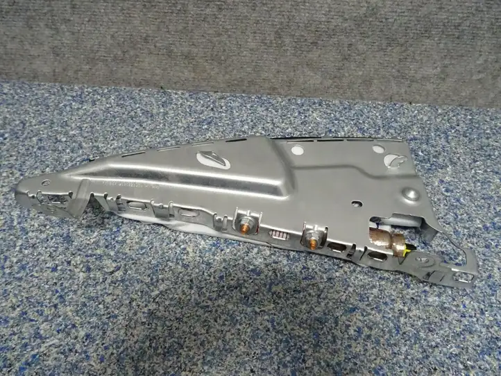 BMW 6 F12 F13 (2010 - 2018) 7285957 Боковая подушка безопасности (стойка) — фото 8
