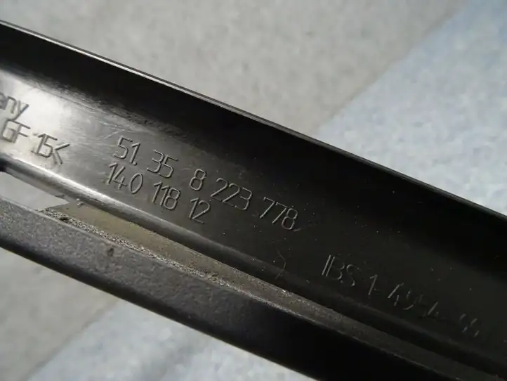 BMW 7 E65 E66 (2001 - 2008) 8223778 Накладка стекла задней двери — фото 10