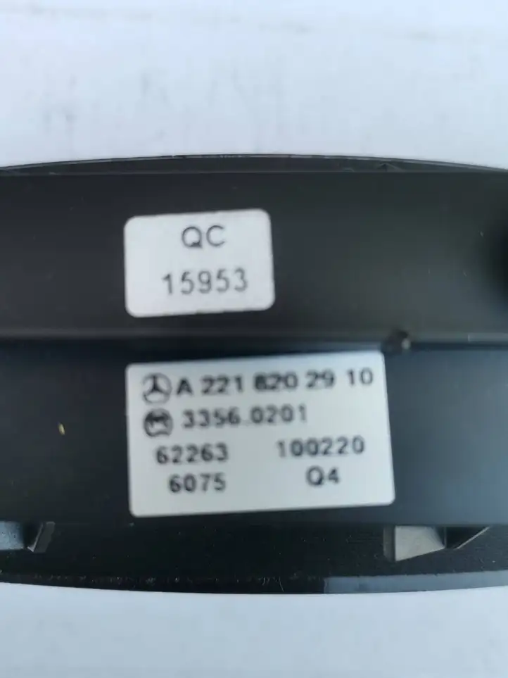 Mercedes-Benz S W221 (2005 - 2013) A2218202910 Блок кнопок на панели — фото 2