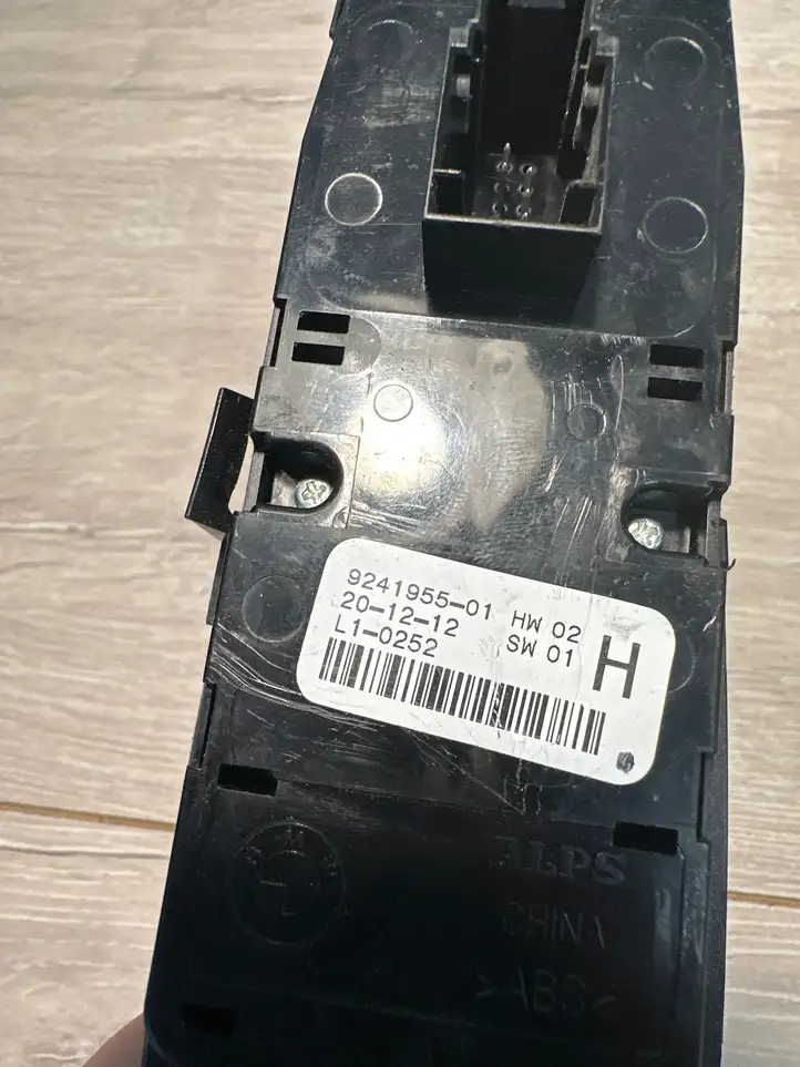 BMW 5 F10 F11 (2009 - 2016) 9241955 Блок кнопок стеклоподъемников — фото 3