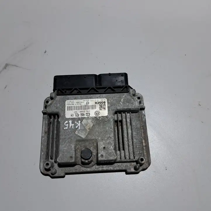 Volkswagen Jetta V (2005 - 2010) 03G906021KH Блок управления двигателем (ЭБУ) — фото 1
