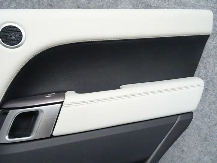 Land Rover Range Rover Sport L494 (2013 - 2017) Обшивка задней двери — фото 9