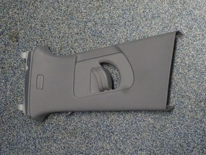 Audi A4 S4 B9 (2015 - 2019) 8W0867243E Верхняя обшивка стойки B — фото 1
