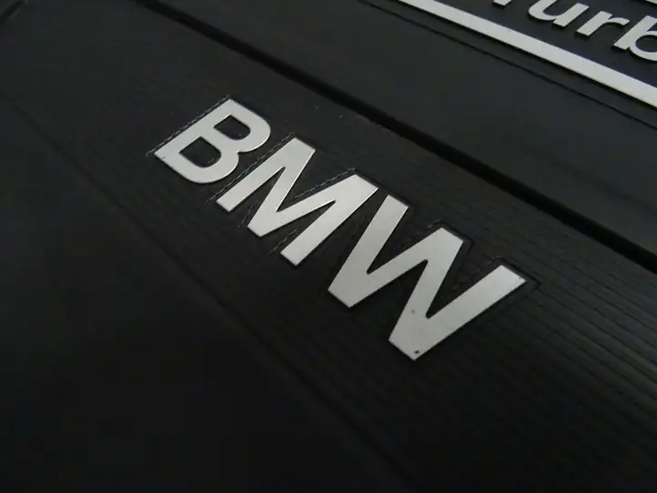 BMW 1 F20 F21 (2011 - 2019) 7810800 Крышка двигателя декоративная — фото 8