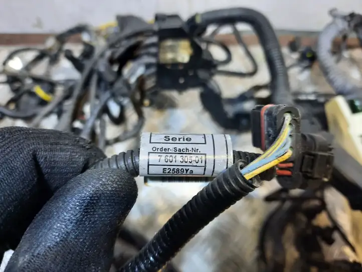 BMW 6 F12 F13 (2010 - 2018) 7638767 Прочая электропроводка — фото 3