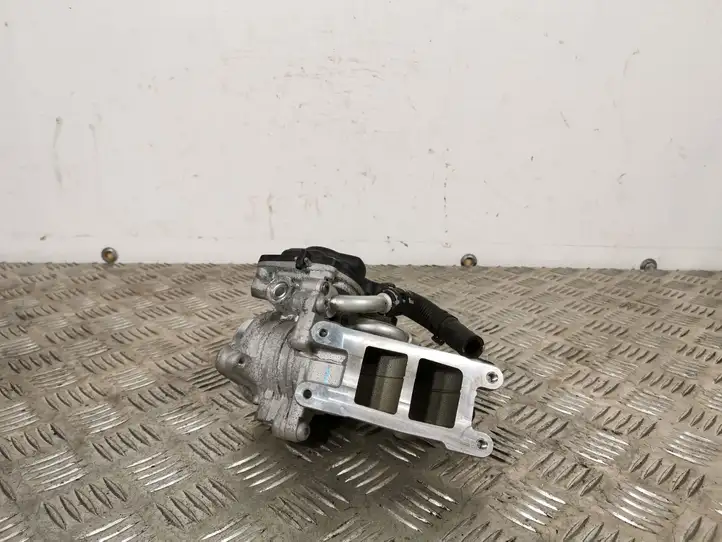 Skoda Superb B8 (3V) (2015 - 2023) VS51606160640485 Дроссельная заслонка — фото 1