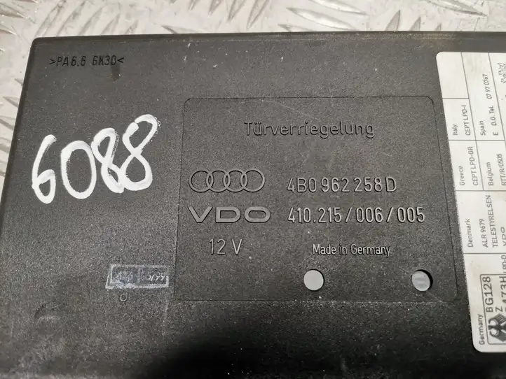 Audi A6 S6 C5 4B (1997 - 2001) 4B0962258D Модуль комфорта — фото 3