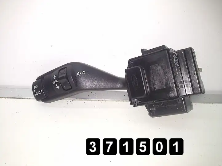 Ford Focus (2005 - 2008) 17D940A Другие включатели / ручки/ переключатели — фото 1