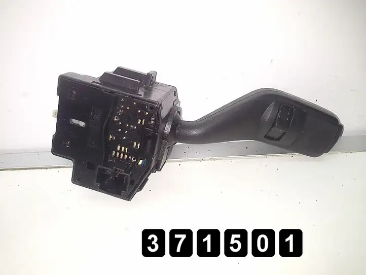 Ford Focus (2005 - 2008) 17D940A Другие включатели / ручки/ переключатели — фото 4
