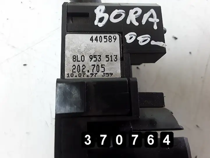 Volkswagen Bora (1998 - 2005) 8l0953513 Другие включатели / ручки/ переключатели — фото 4