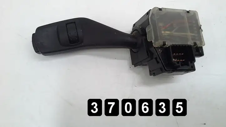 Ford Focus (2005 - 2008) 17d346d Другие включатели / ручки/ переключатели — фото 2