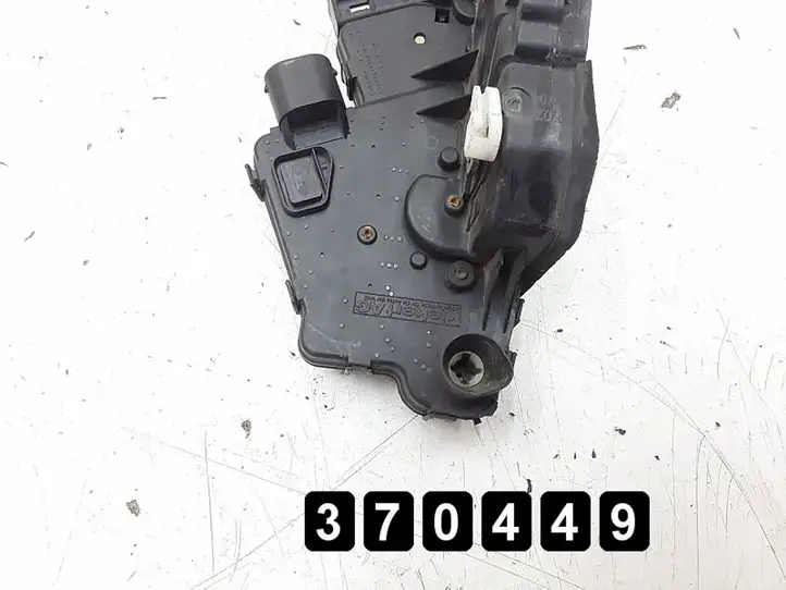 BMW 3 E46 (1998 - 2005) Замок ручки двери — фото 4