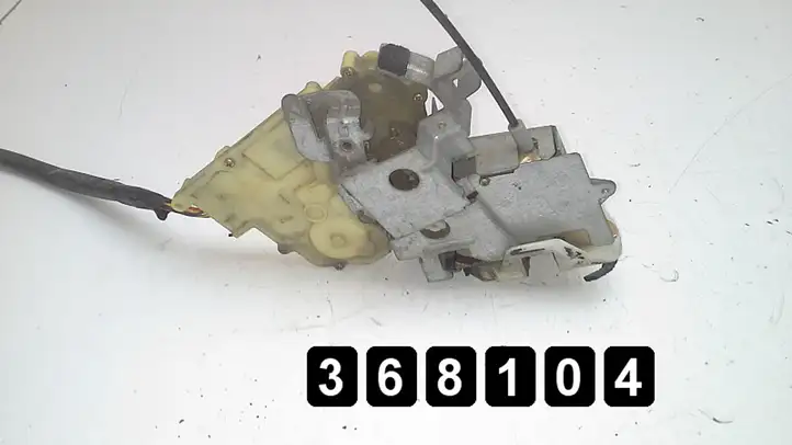 Toyota Yaris Verso (1999 - 2005) Замок ручки двери — фото 4