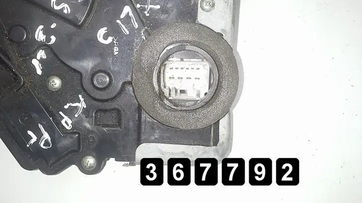 Lexus GS 300 350 430 450h (2007 - 2011) Замок ручки двери — фото 5
