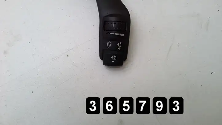 Ford Focus (2005 - 2008) 17d940 dx1aa Другие включатели / ручки/ переключатели — фото 3