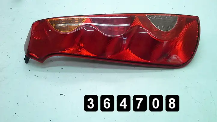 Nissan Note (E11) (2006 - 2014) 22016752 Задний фонарь в кузове — фото 1