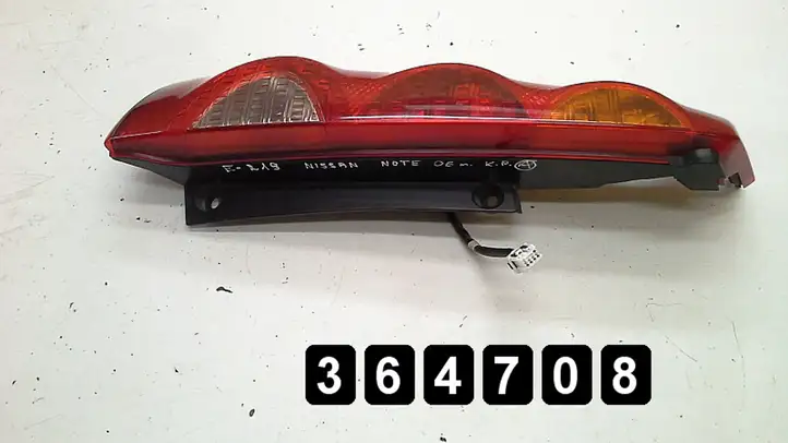 Nissan Note (E11) (2006 - 2014) 22016752 Задний фонарь в кузове — фото 2