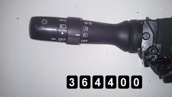 Lexus IS 220D-250-350 (2005 - 2010) 17f154 Другие включатели / ручки/ переключатели — фото 2