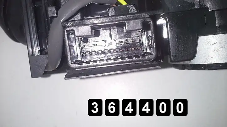Lexus IS 220D-250-350 (2005 - 2010) 17f154 Другие включатели / ручки/ переключатели — фото 5