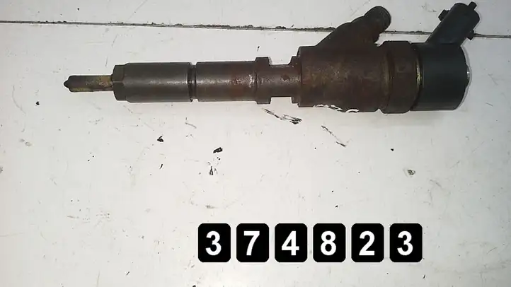 Citroen Xsara Picasso (1999 - 2012) 2000hdi96417428800445110076 Форсунка — фото 2