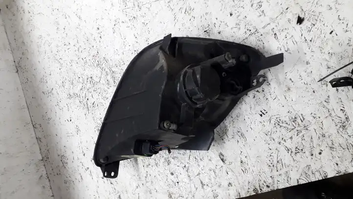 Ford Fiesta (2000 - 2005) 2S6X13W030AJ Передняя фара — фото 3