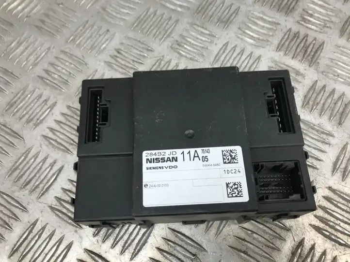Nissan X-Trail T31 (2007 - 2014) 284B2JD11A Модуль комфорта — фото 1