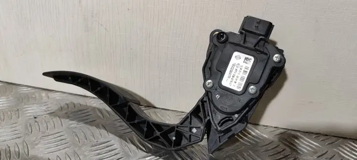 Renault Clio IV (2012 - 2019) 6PV00997807 Педаль акселератора — фото 1