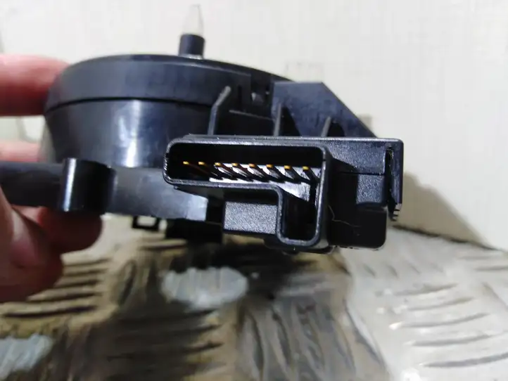 Audi A3/S3 8P (2008 - 2013) 1K0959653D Контактное кольцо SRS — фото 3