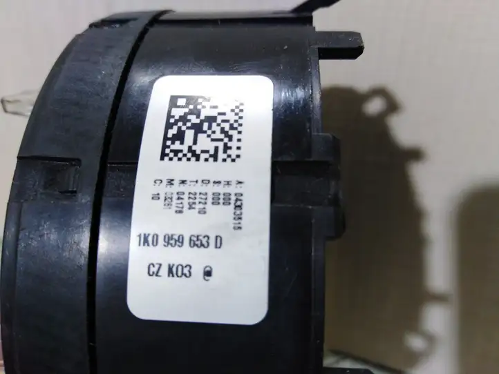 Audi A3/S3 8P (2008 - 2013) 1K0959653D Контактное кольцо SRS — фото 4