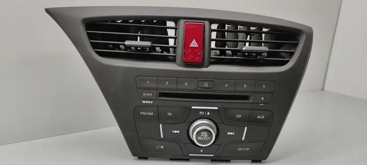 Honda Civic IX (2011 - 2017) 39100TV0G011M1 Магнитола / мультимедийная система — фото 1