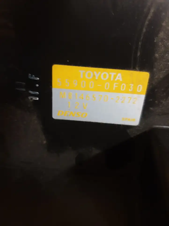 Toyota Corolla Verso AR10 (2004 - 2009) 559000F030 Блок управления климат-контролем — фото 2