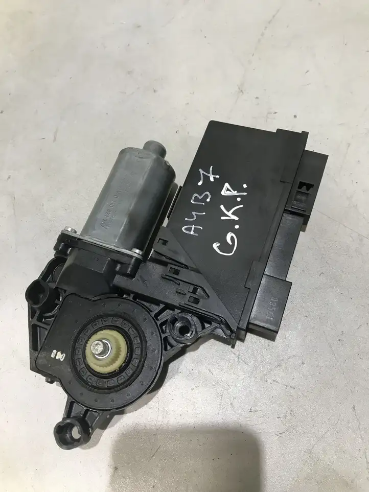 Audi A4 S4 B7 8E 8H (2004 - 2009) 8E959801A Стеклоподъемник задней двери — фото 3
