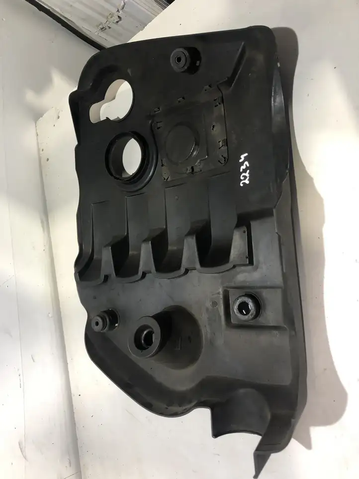 Volkswagen PASSAT B5.5 (2001 - 2005) 038103925 Крышка двигателя декоративная — фото 2
