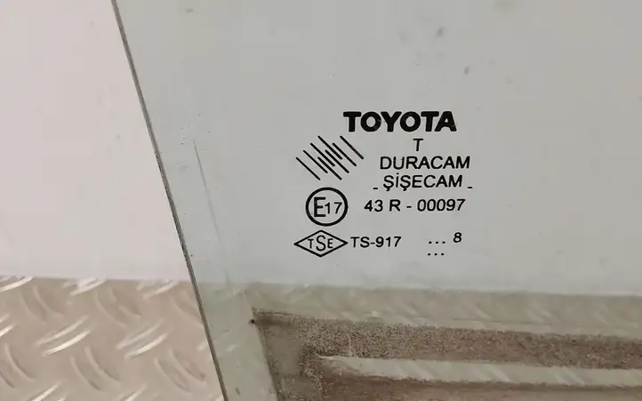 Toyota Corolla Verso AR10 (2004 - 2009) Стекло передней двери — фото 2