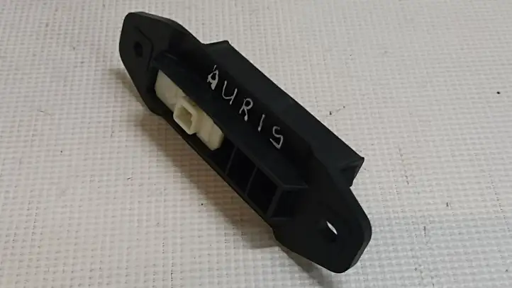 Toyota Auris E180 (2012 - 2018) 15C879 Ручка крышки багажника — фото 3