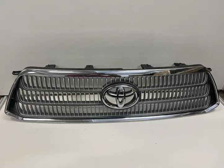 Toyota Highlander XU40 (2007 - 2013) 5310148190 Верхняя решетка радиатора — фото 1