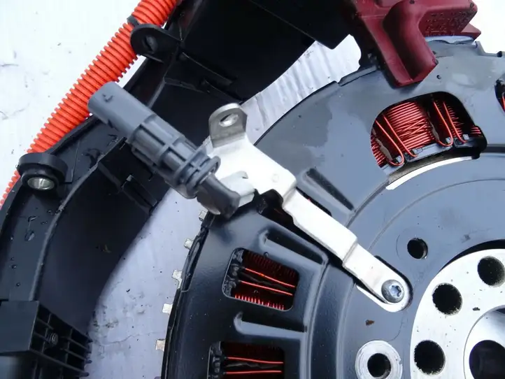 Volvo XC90 (2014 - 2019) 31473617 Маховик двигателя — фото 10