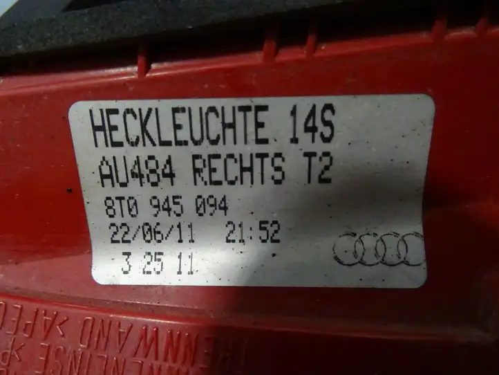 Audi A5 8T 8F (2011 - 2016) 8T0945094 Задний фонарь в крышке багажника — фото 4