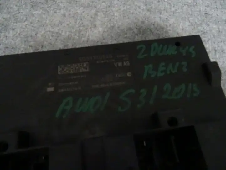 Audi A3/S3 8V (2012 - 2016) 5Q0937084G Модуль комфорта — фото 2