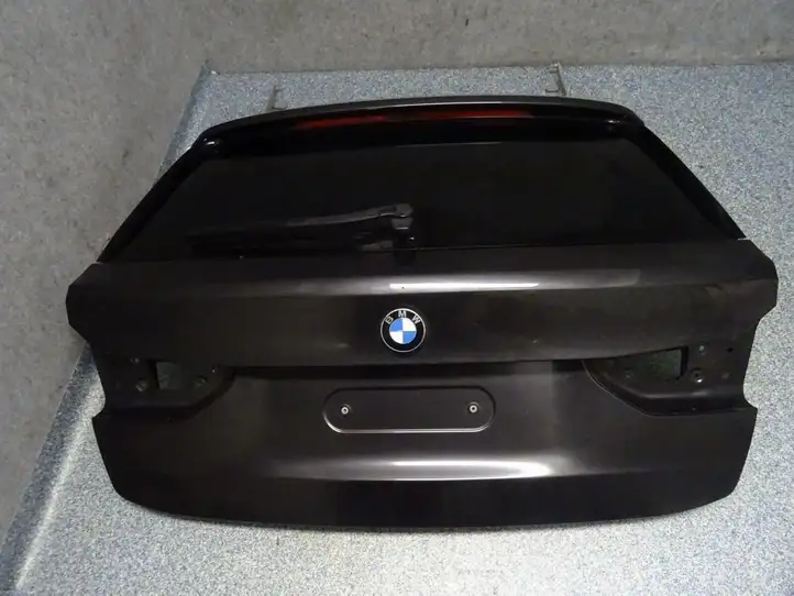 BMW 5 G30 G31 (2016 - ) Крышка багажника — фото 3