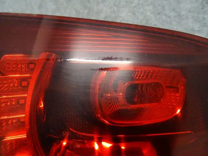 Volkswagen Golf VI (2009 - 2013) 5K7945307 Задний фонарь в крышке багажника — фото 11