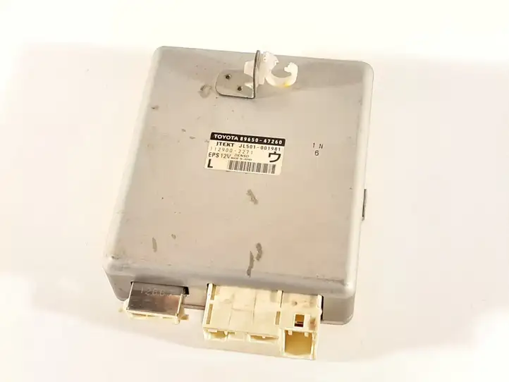 Toyota Prius (XW30) (2009 - 2015) 8965047260 Блок управления усилителем руля — фото 1
