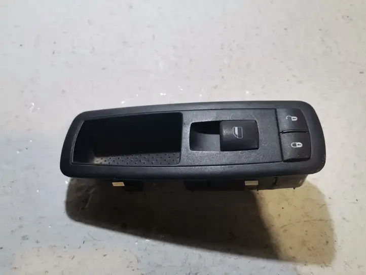 Dodge Journey (2007 - 2011) 04602544 Кнопка стеклоподъемников — фото 1