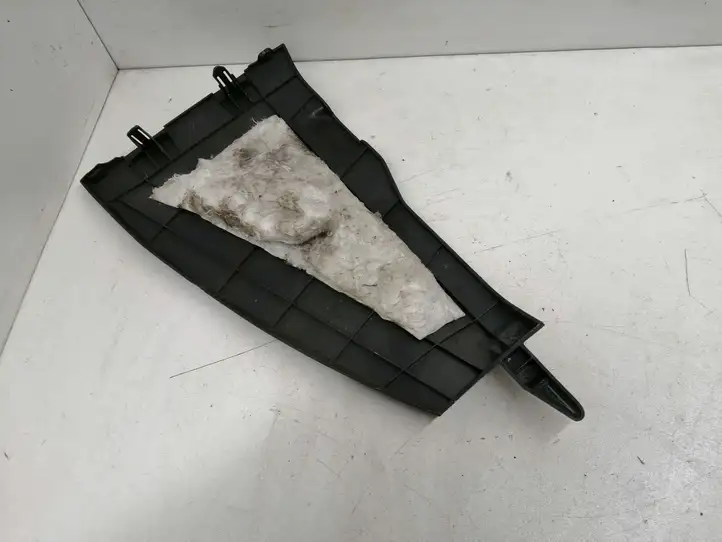 Toyota Prius (XW30) (2009 - 2015) 5881647020 Прочие детали салона — фото 5