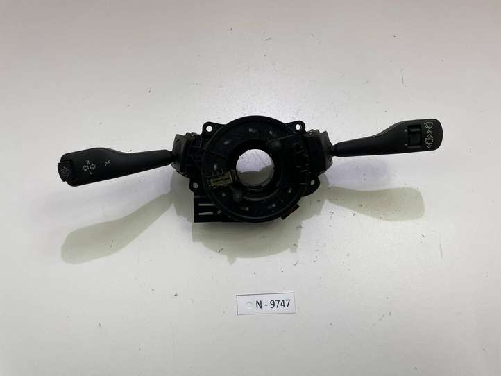 BMW X3 E83 (2003 - 2010)  8379091 Комплект ручек