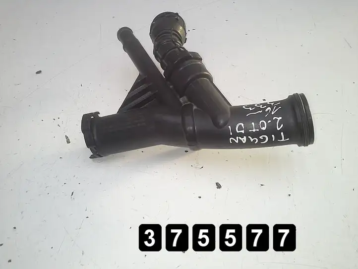 Volkswagen Tiguan (2011 - 2016) # 2000tdi 04l121026f Трубка подачи воздуха — фото 2