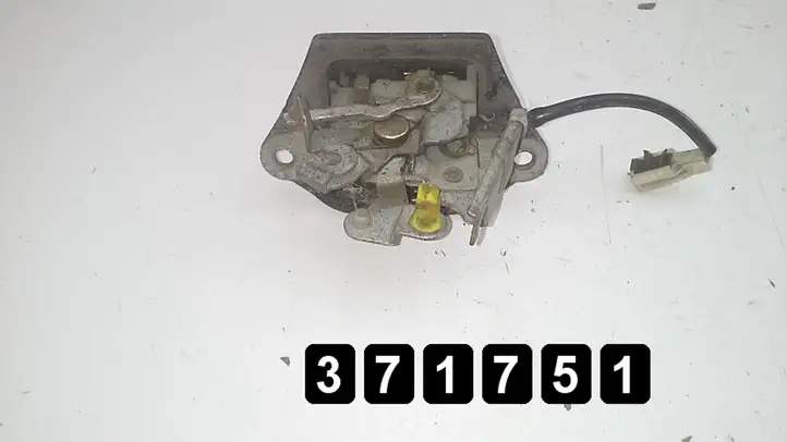 Nissan Almera N16 (2000 - 2010) Замок ручки двери — фото 4