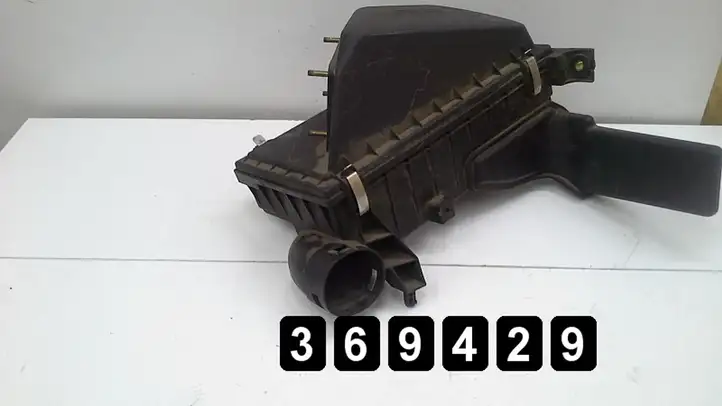 Mitsubishi Carisma (1999 - 2004) 1600 mb957381 mr224492 Корпус воздушного фильтра — фото 3