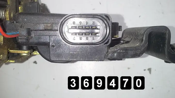 Volkswagen PASSAT B5 (1997 - 2000) 3B1837016A Замок ручки двери — фото 6