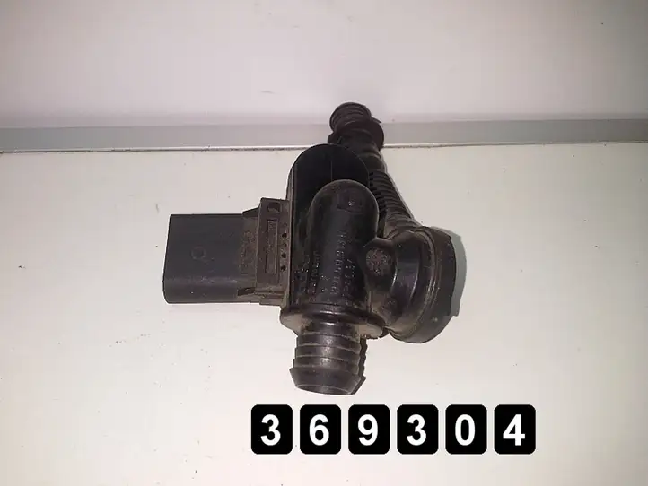 Volkswagen PASSAT B5 (1997 - 2000) 0261230053 036906051C Датчик положения распредвала — фото 2